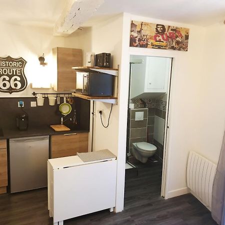 Le Nid Des Carmes Apartment Nantes Exterior photo